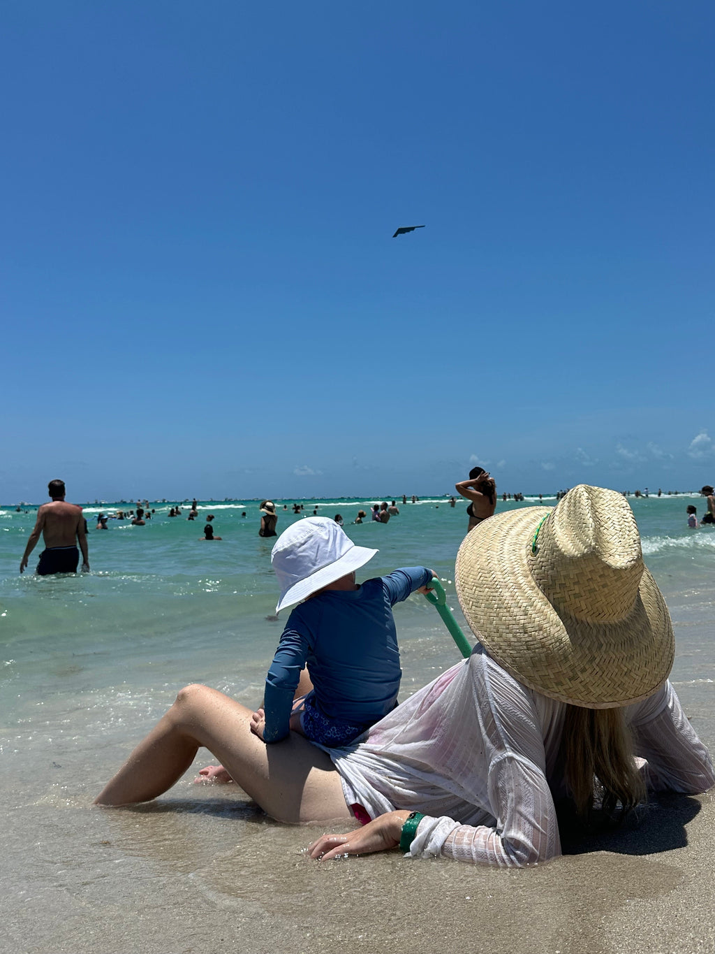 Begonia Sun Hat - Neon Green Lanyard with Jade Toggle