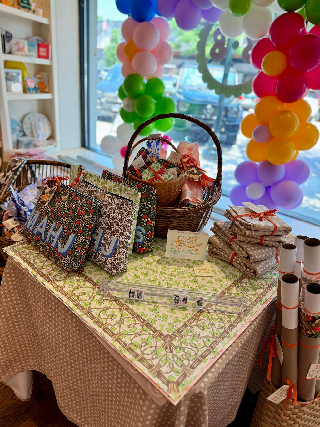 Roomy Leather Mahjong Tile Bag, MAHJ CLOVER