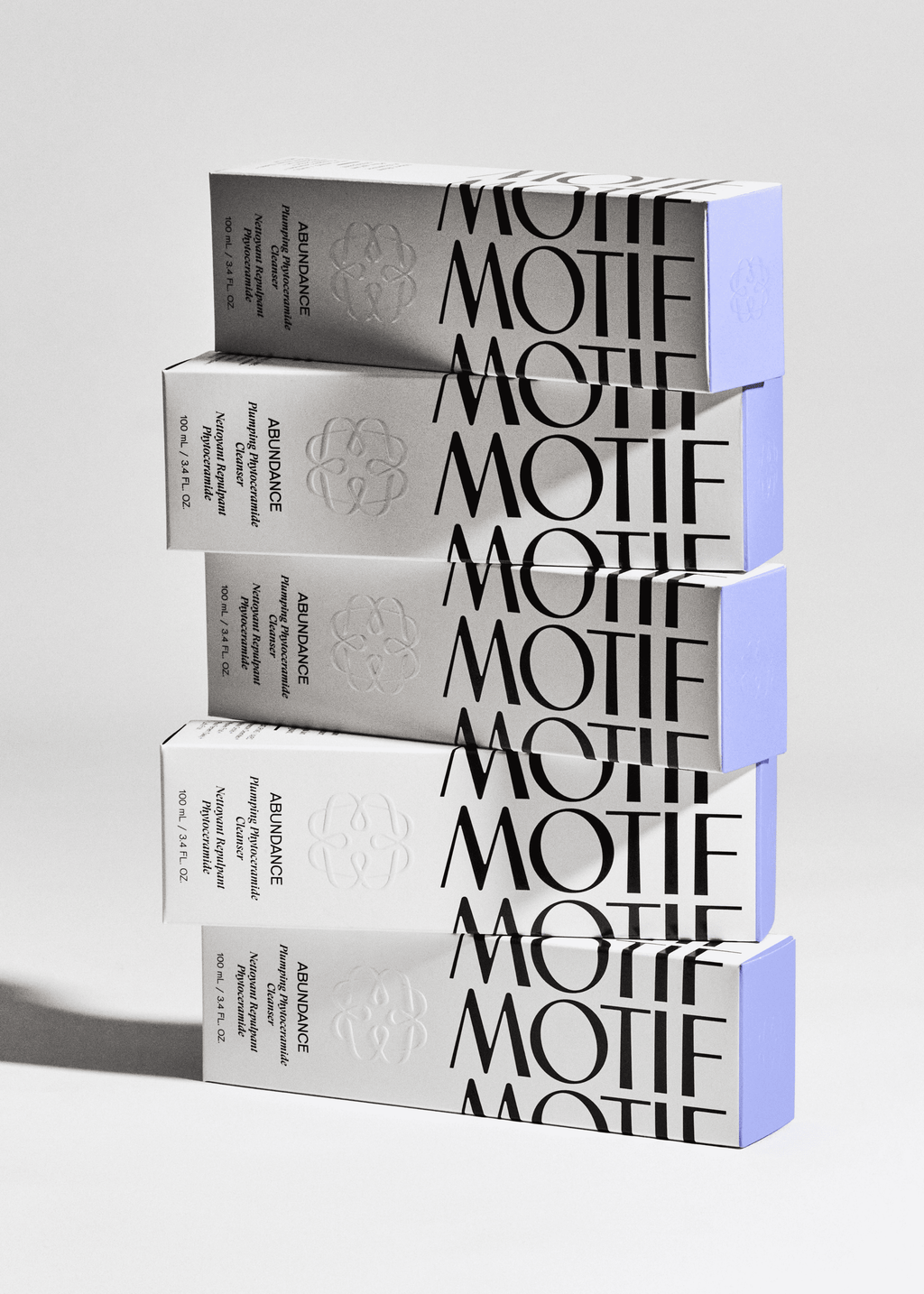 Abundance Plumping PhytoCeramide Cleanser