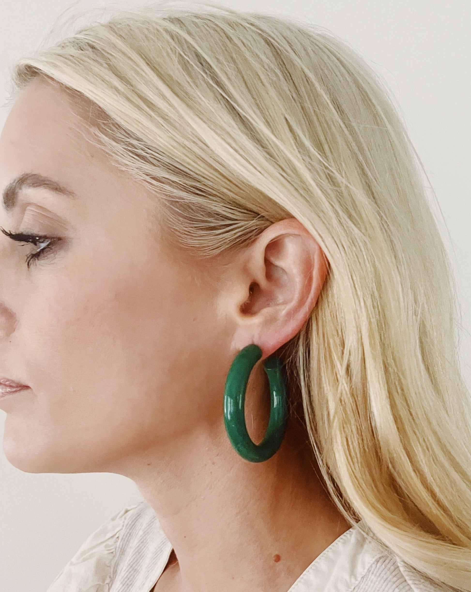 THE EMERALD HOOP