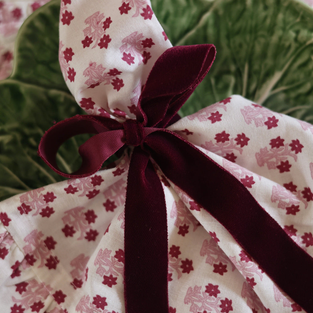 Abigail Ruffled Dinner Napkin - Set of 4